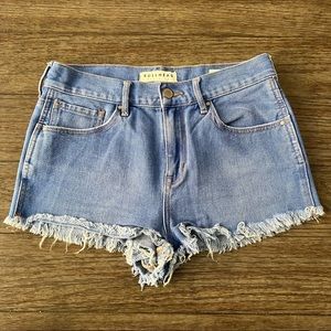Bullhead Denim PacSun Jean Shorts Denim High Rise Short Frayed Hem